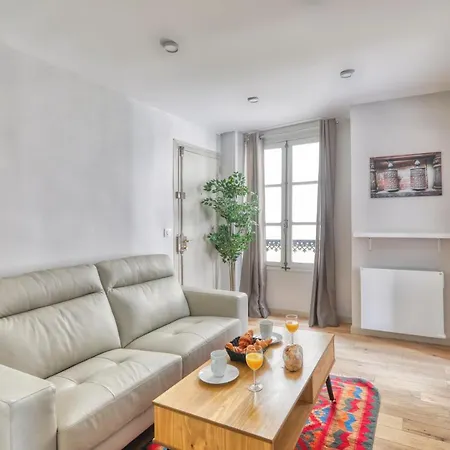 Apartment Homely 